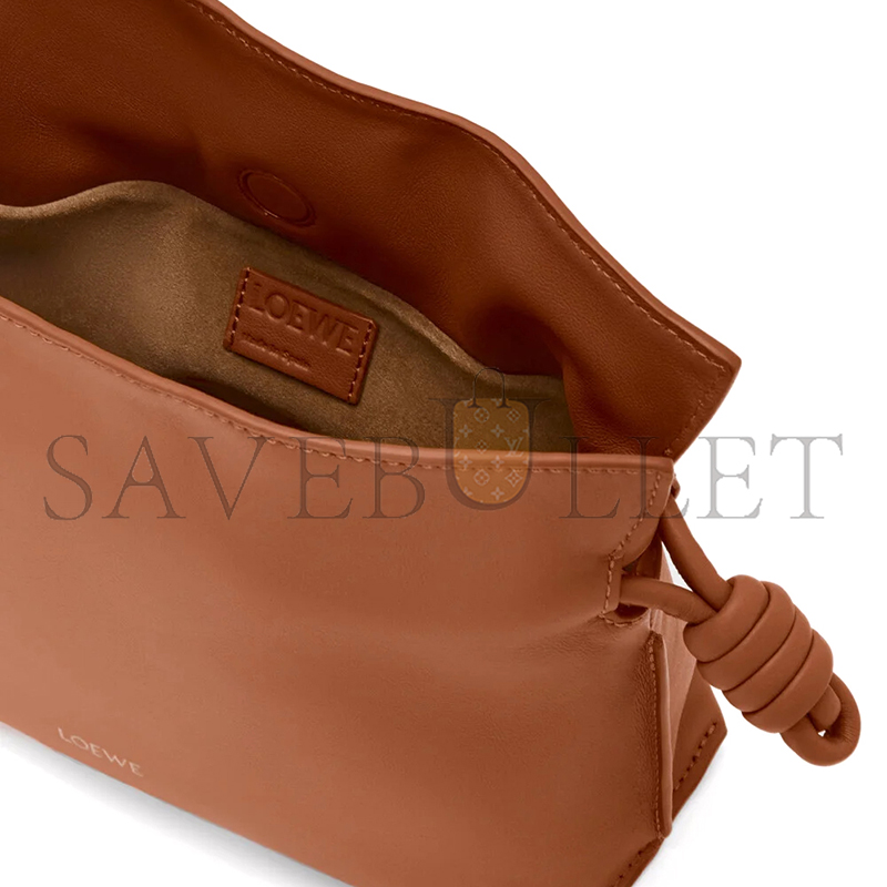 LOEWE MINI FLAMENCO CLUTCH IN NAPPA CALFSKIN A411FC2XA6 (23.9*18*9cm)